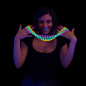 Preview: neon Perlenkette unter Schwarzlicht