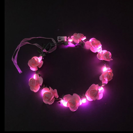 Bluetenkranz-rosa-mit-licht